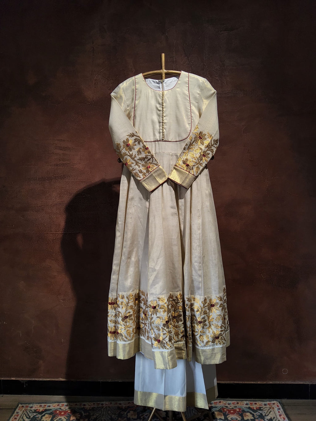 Mandaram Anarkali Set