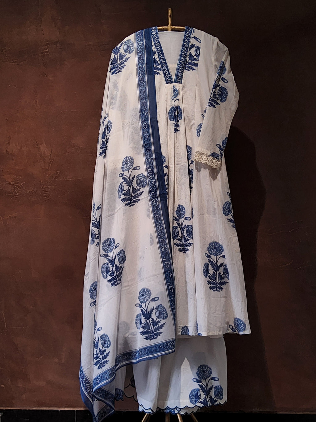 Nargis Gul Kurta Set