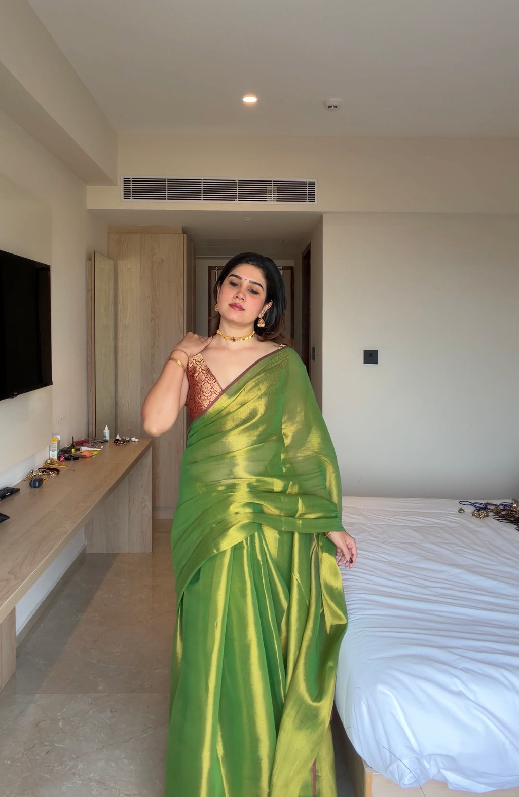 Rangeeli Tissue Saree