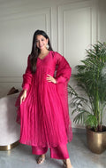 Pink Rangrez Kurta Set