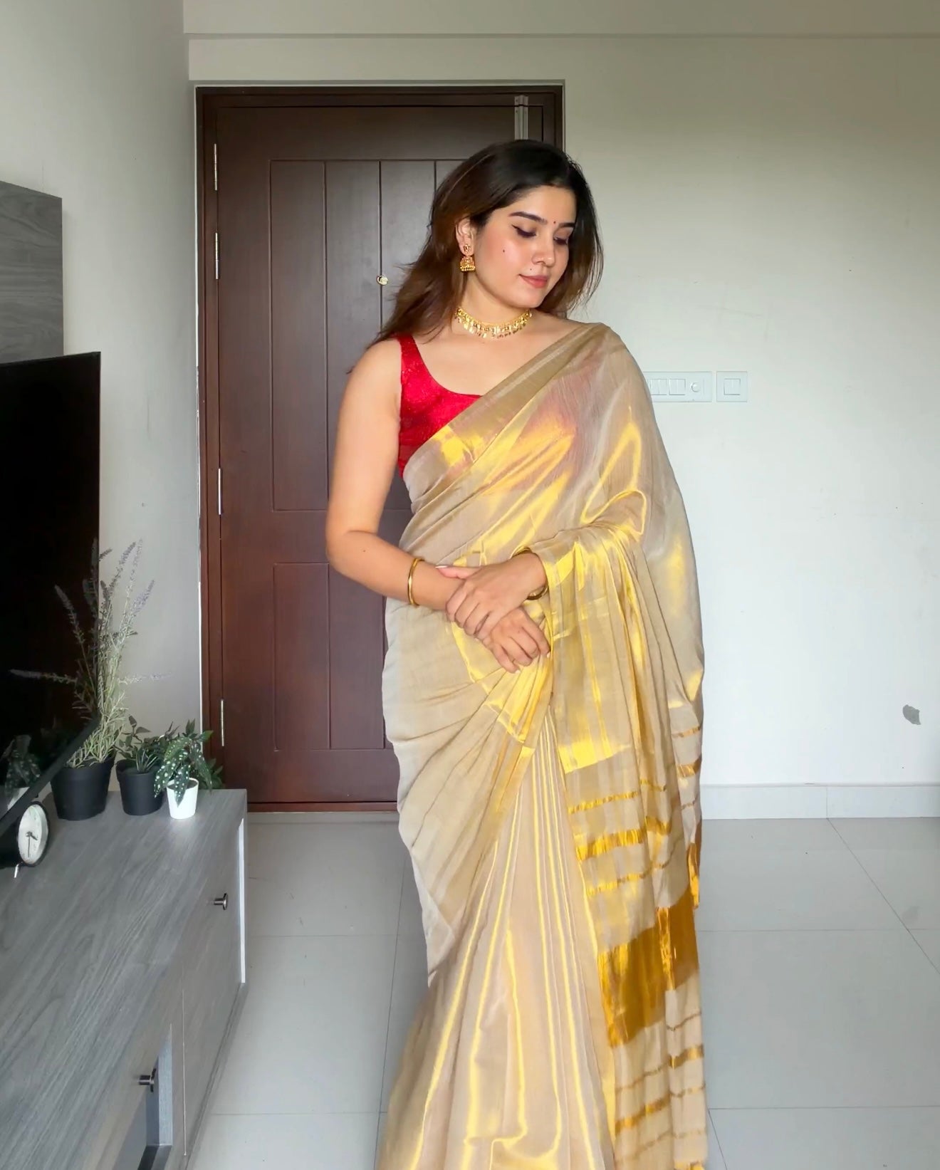Kanaka soft tissue saree