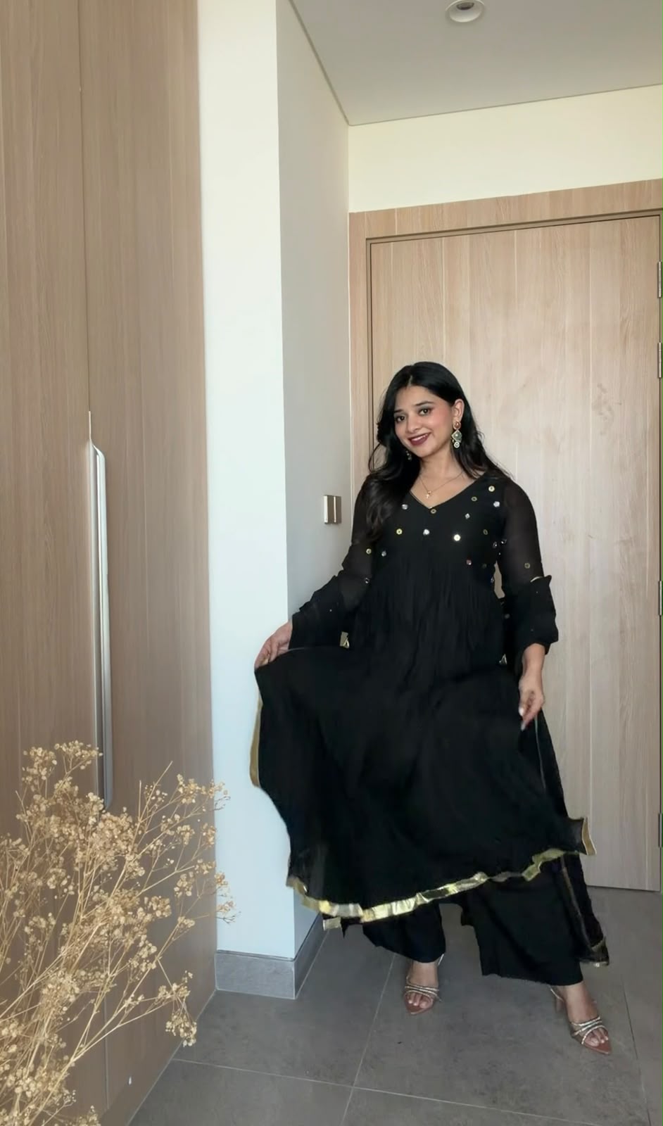 Kajal Mirror Kurta Set